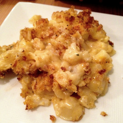 Mac and cheese, macaroni cheesy chips carbonara