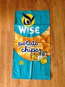 WISE POTATO CHIPS Owl advertising figure inflateable swim pool raft Borden 1970s
